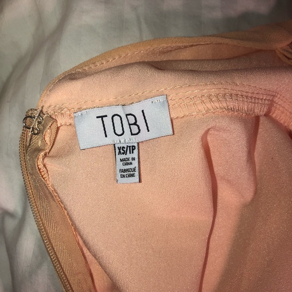 pink dress! - Picture 3 of 3